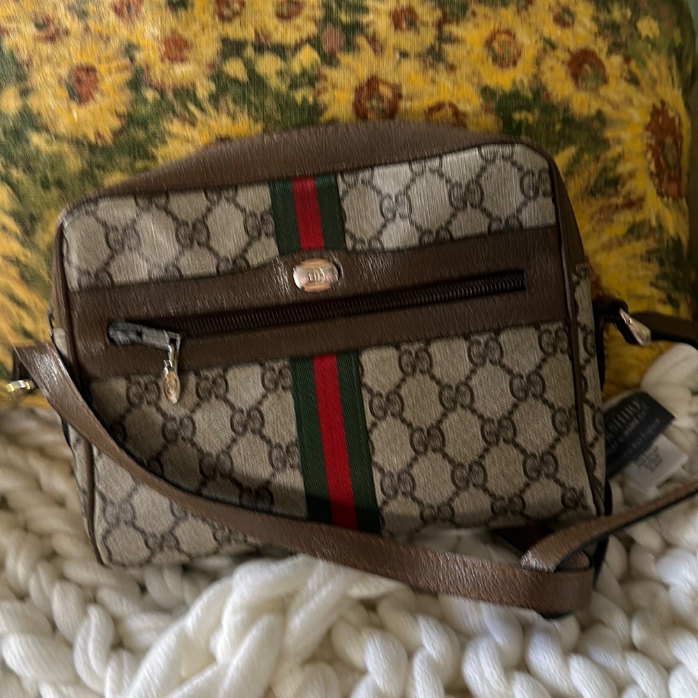 OLD Vintage Gucci crossbody